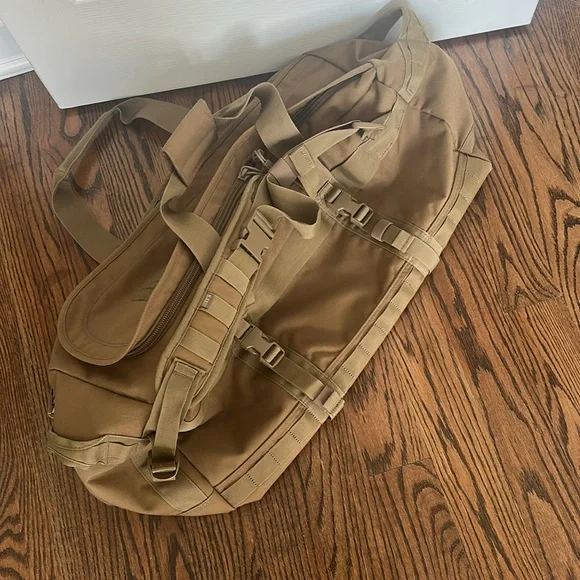 5.11 Tactical Duffle/Backpack Tan - Picture 4 of 8